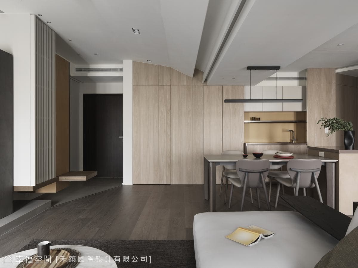 溫婉恬淡 悠悠隱市｜現代風｜30坪