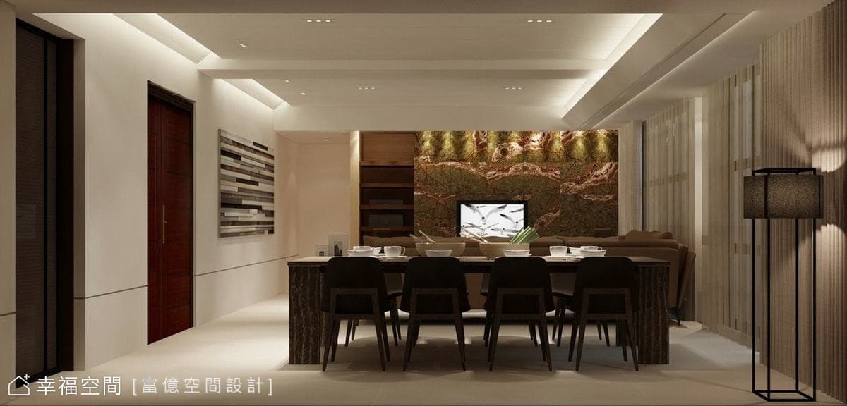 餐廳望向客廳