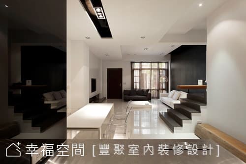 餐廳望向客廳