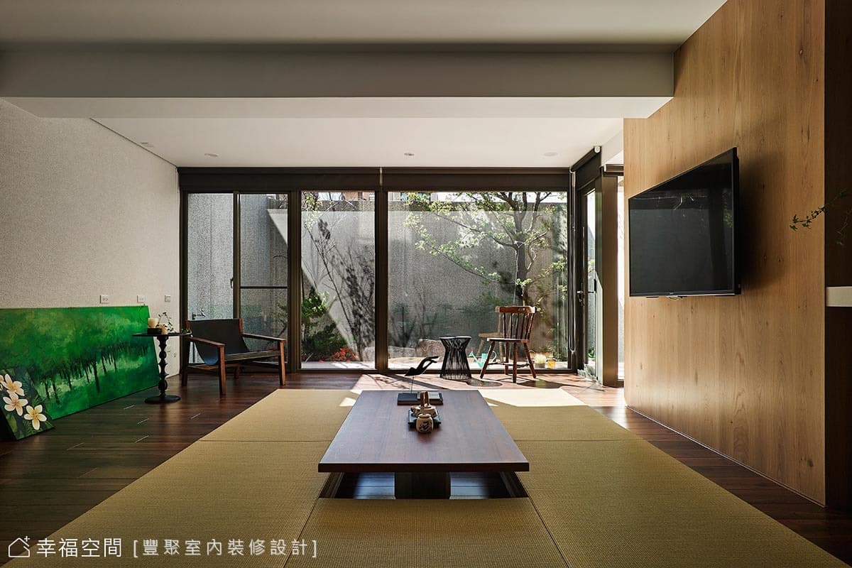 引光納景