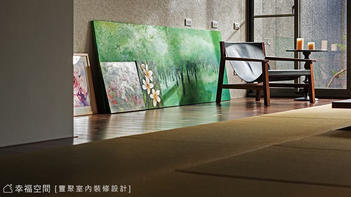 手打研牆面